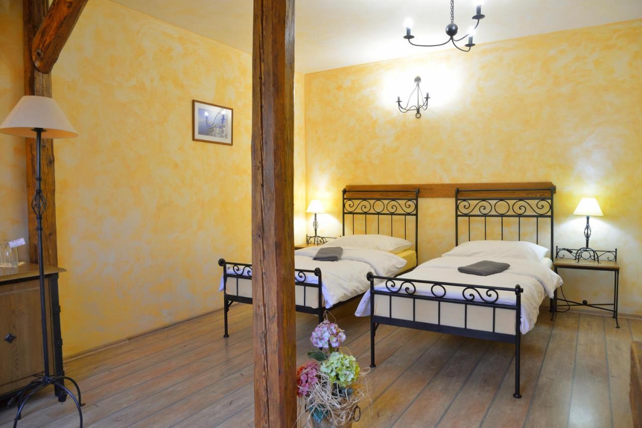 Hotel Via Ironia Vysoké Mýto Zewnętrze zdjęcie