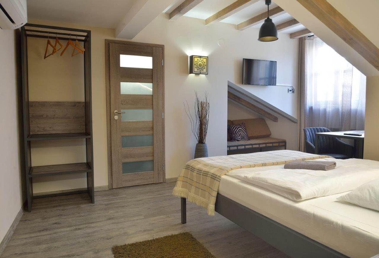 Hotel Via Ironia Vysoké Mýto Zewnętrze zdjęcie